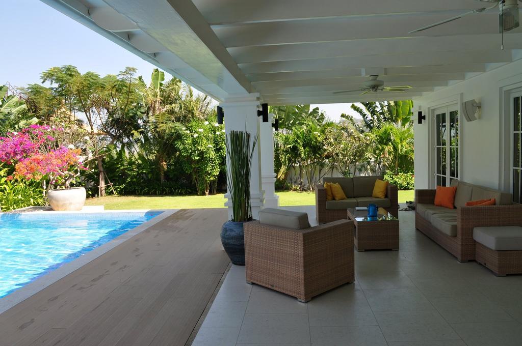 Balinese Villa With Private Pool Хуахін Екстер'єр фото